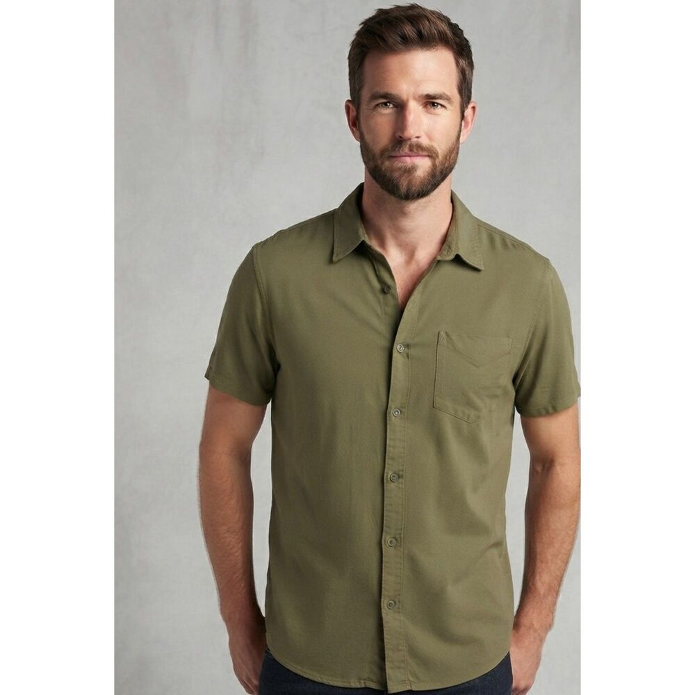 Lee Men's Regular Fit Short Sleeve Button-Down Shirt, size xl